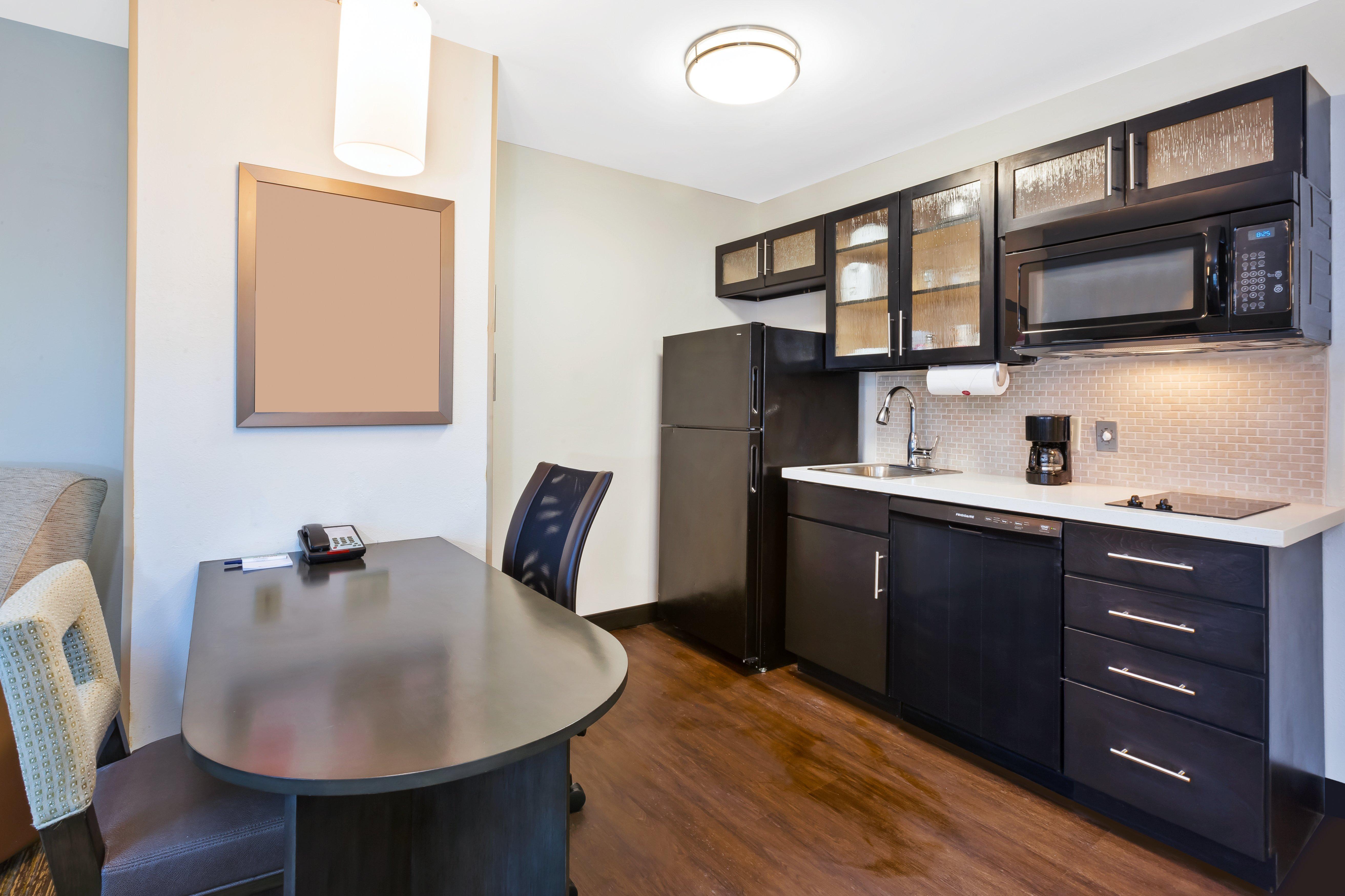 Candlewood Suites Huntersville-Lake Norman Area By Ihg Εξωτερικό φωτογραφία