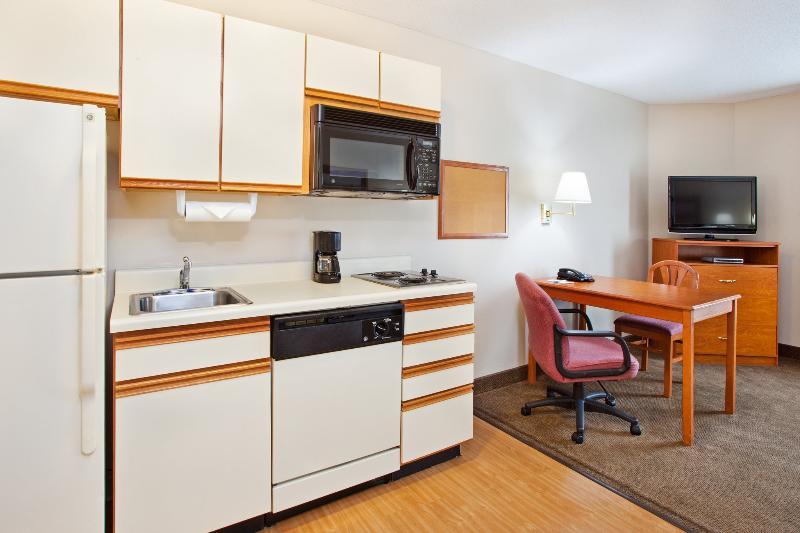 Candlewood Suites Huntersville-Lake Norman Area By Ihg Εξωτερικό φωτογραφία