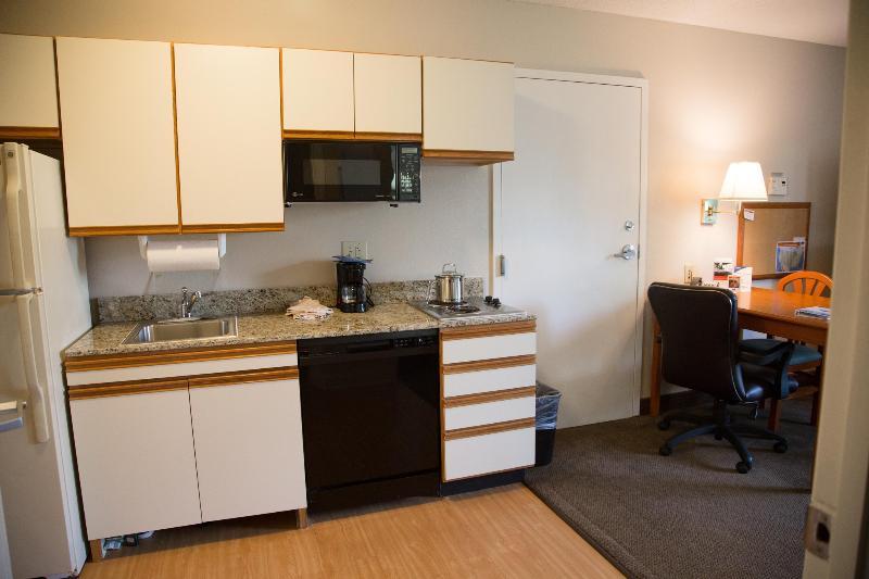 Candlewood Suites Huntersville-Lake Norman Area By Ihg Εξωτερικό φωτογραφία